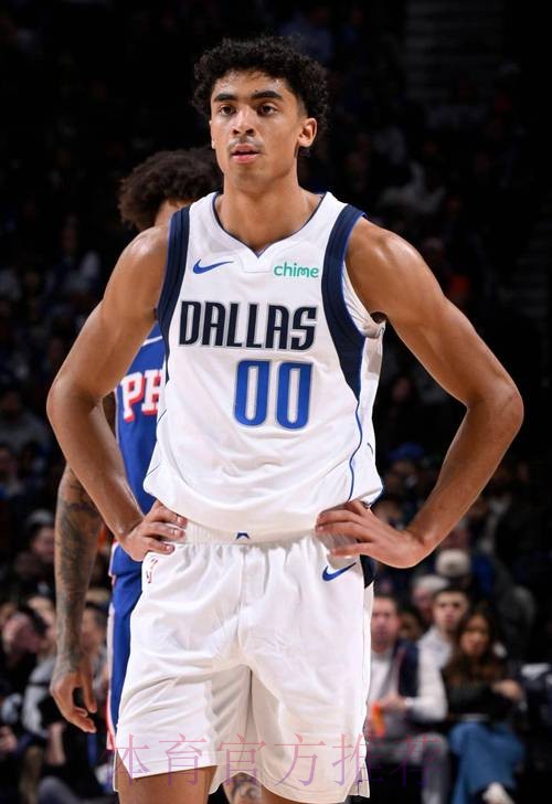 独行侠官方:克里斯蒂半场三分7中6,目前三分命中率高达46% 独行侠官方:克里斯蒂半场三分7中6,目前三分命中率高达46%